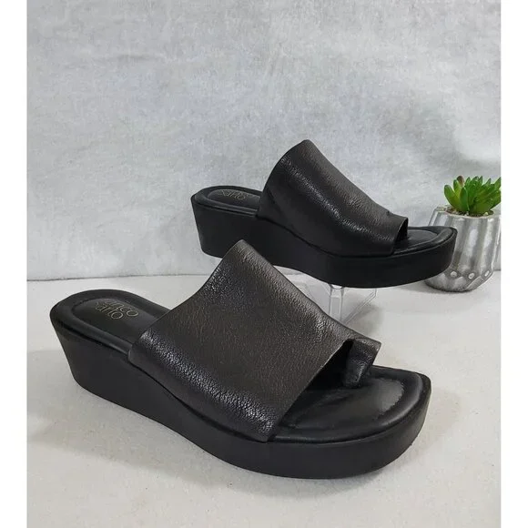 Franco Sarto Womens Black Cessa Wedge Sandals Slide Leather Upper Size 9.5M - Picture 2 of 10